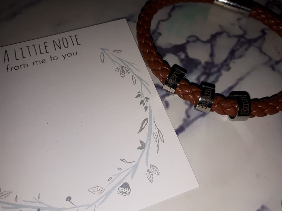 armband met naambedels