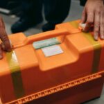 De essentiële EHBO koffer voor thuis: veiligheid binnen handbereik