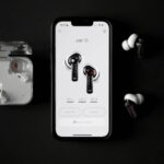 Veilig en makkelijk je oren schoonmaken: alles wat je moet weten